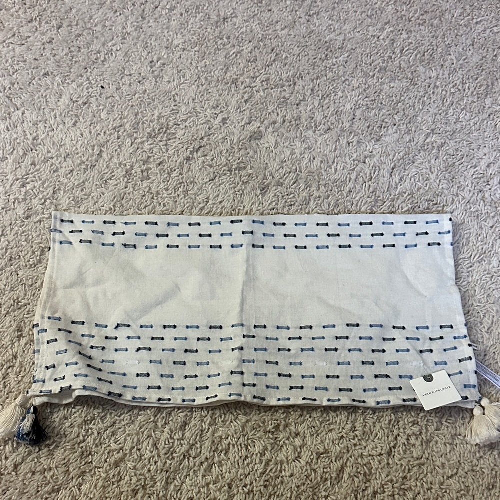 White and Blue stitched napkins